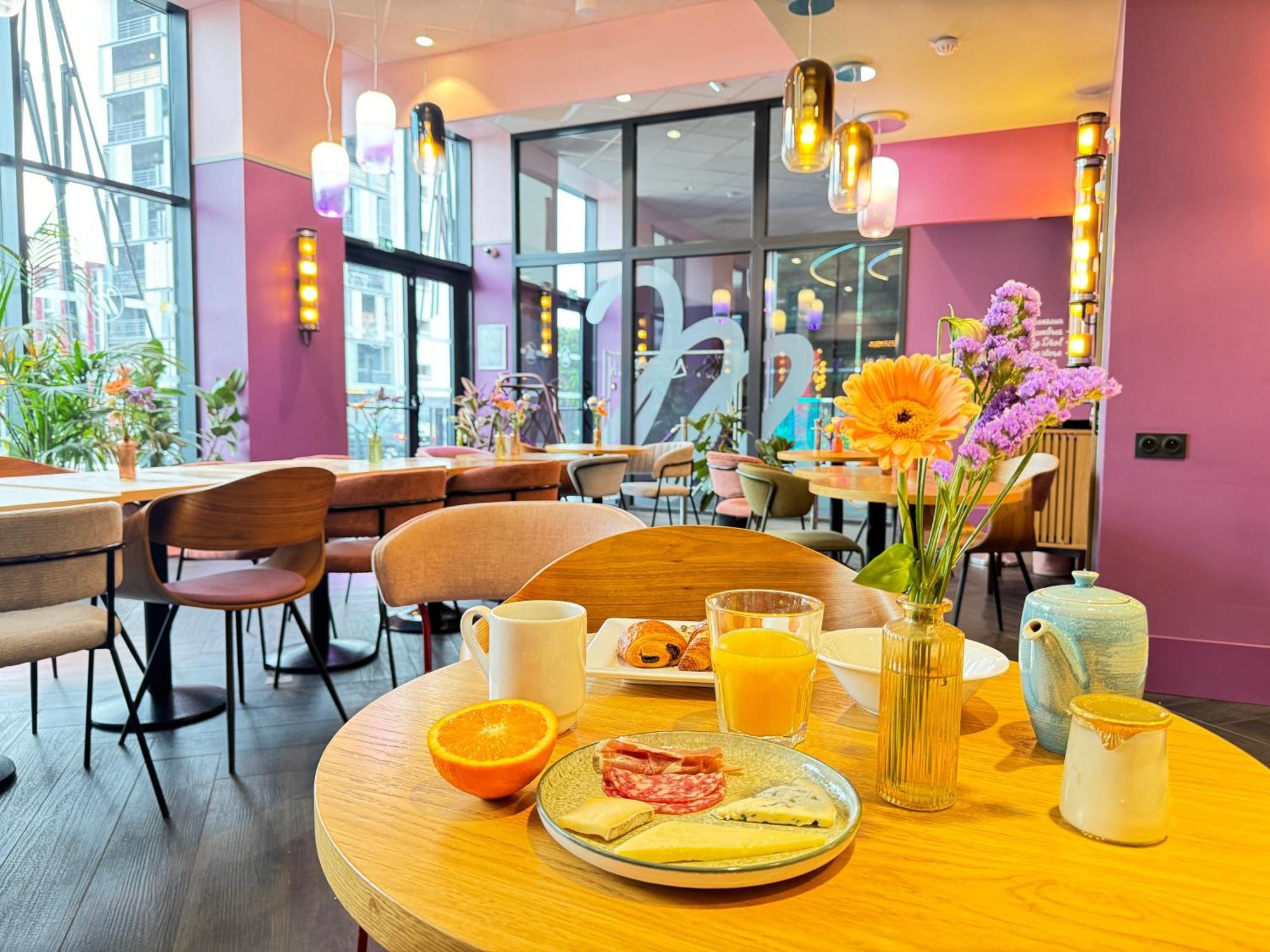 Aiden By Best Western Clermont-Ferrand Hotel & Spa Bagian luar foto